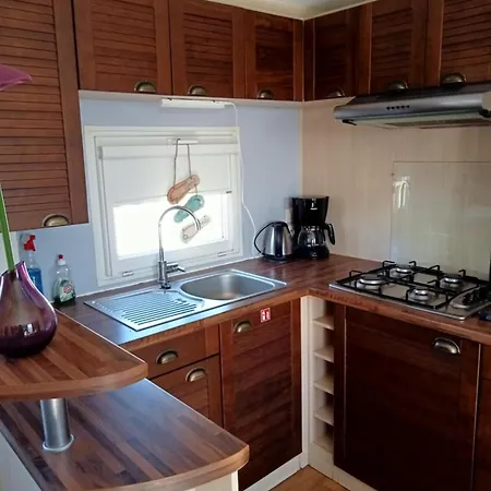 Apartmán Vakantiechalet 2014 In 6 Personen Met Grote Tuin Bredene