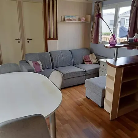 Stacaravan Familytime Nr 2014 6p Nieuwe Plaats Rechtstreeks Pad Zwembad Διαμέρισμα