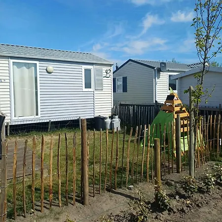 Stacaravan Familytime Nr 2014 6p Nieuwe Plaats Rechtstreeks Pad Zwembad Apartment *
