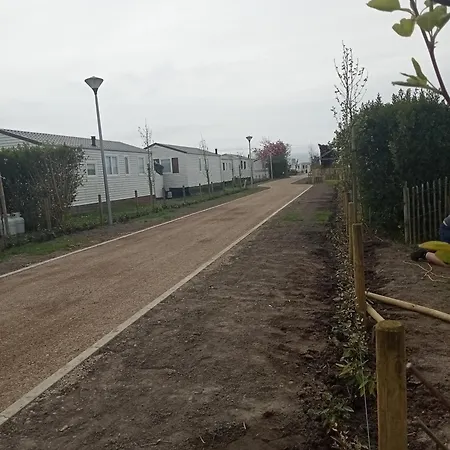 Stacaravan Familytime Nr 2014 6p Nieuwe Plaats Rechtstreeks Pad Zwembad Apartment Bredene